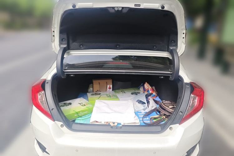 Used Honda Civic 2019 220TURBO CVT Dynamic Edition China VI Emission Standard Trunk