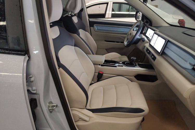 Used Geely Auto icon 2025 Linglong 1.5TD Ruyi Edition
