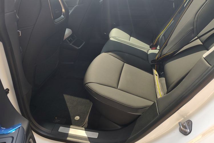 Used Polestar 4 2024 Dual-Motor Long-Range PLUS Dual-Star Connectivity Edition