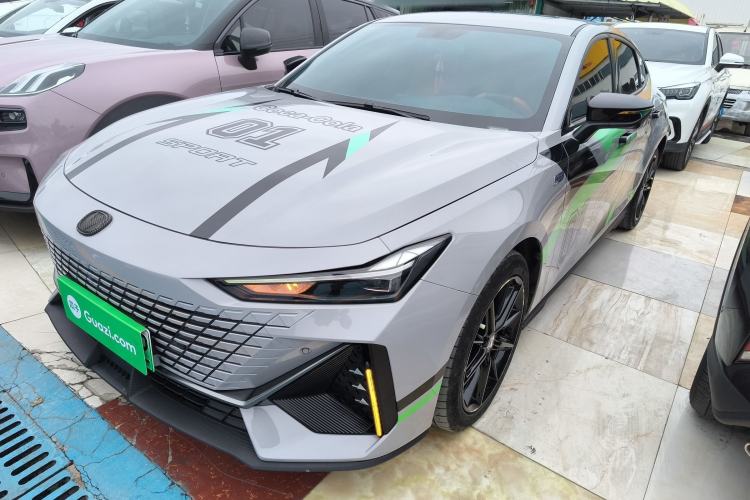 Used CHANGAN UNI-V iDD 2023 ZhiDian iDD 1.5T 113km Smart & Fun Version