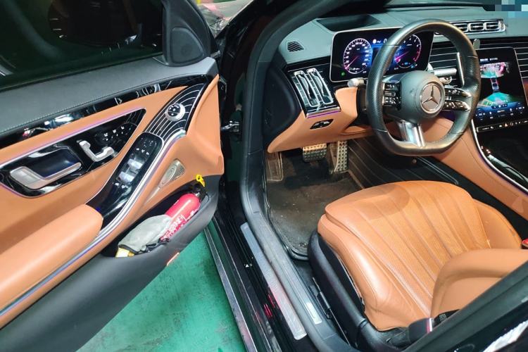 Used Mercedes-Benz S-Class 2022 S 450 L 4MATIC Driver Seat