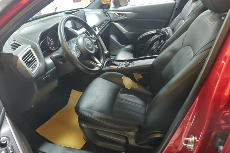 Used Mazda CX-4 2018 2.0L Automatic Two-Wheel Drive Blue Sky Dynamic Version China VI Standard