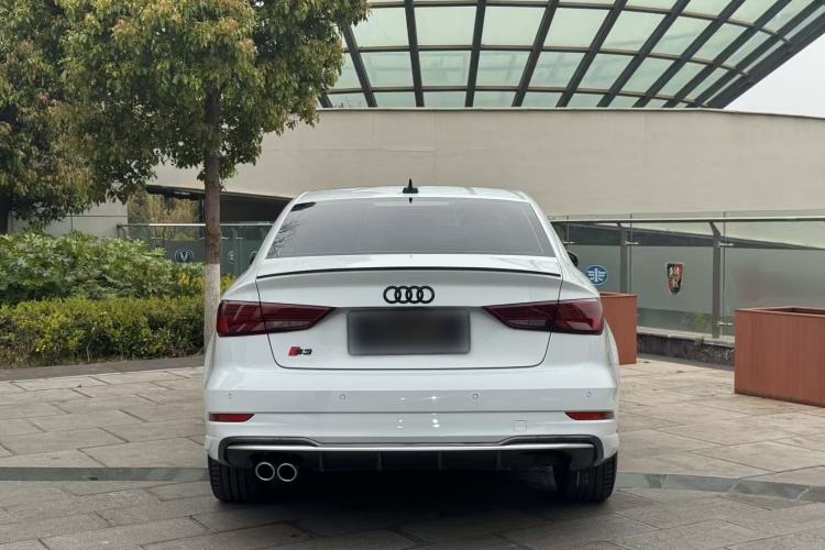 Used Audi A3 2017 Limousine 40 TFSI Sport Edition
