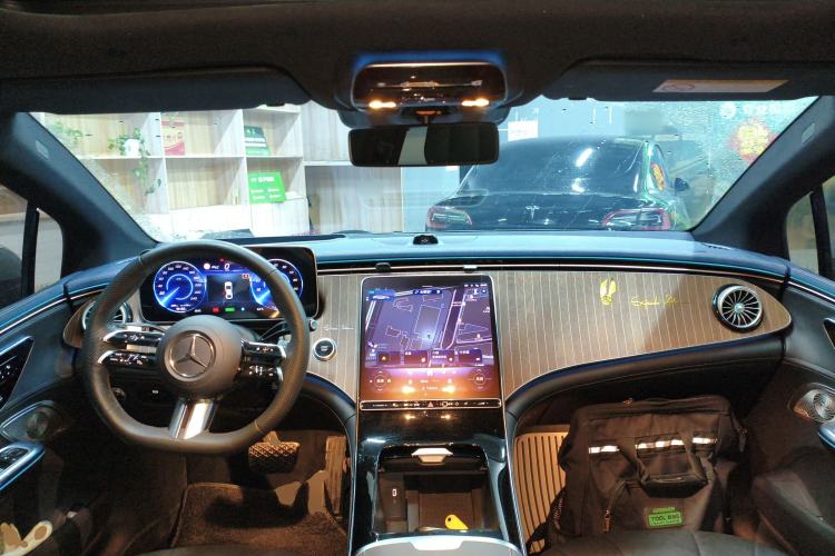 Used Mercedes-Benz EQE 2022 350 Luxury Edition