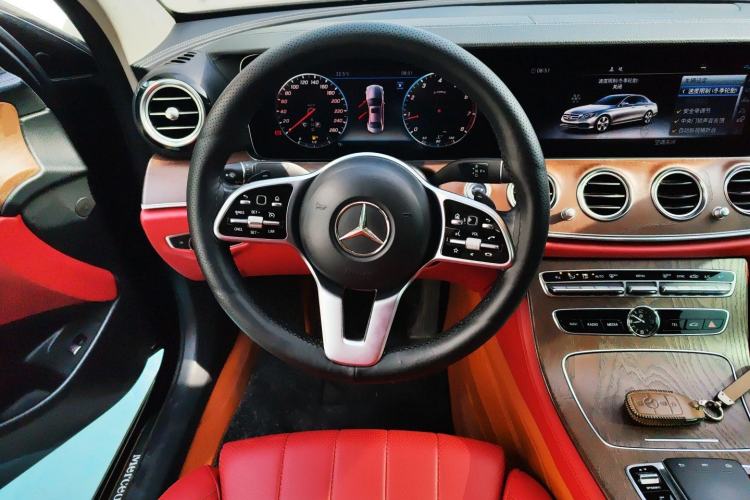 Used Mercedes-Benz E-Class 2019 E 200 L Steering Wheel