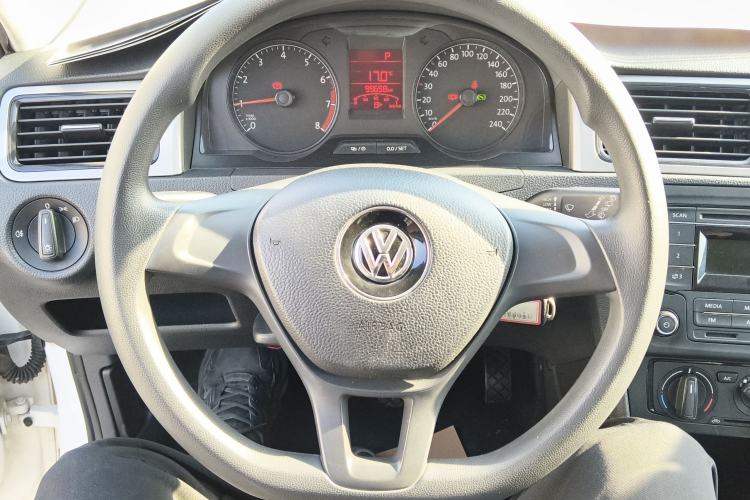 Used Volkswagen Santana 2015 Haval H6 1.6L Automatic Luxury Model Steering Wheel