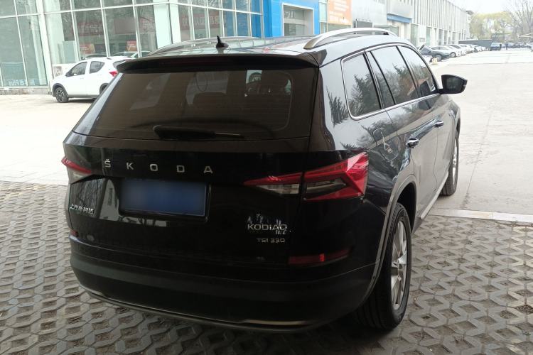 Used Skoda Kodiaq 2019 Facelifted TSI330 5-Seater Two-Wheel-Drive Luxury Enjoyment Edition China VI Standard Rear Right 45 Deg