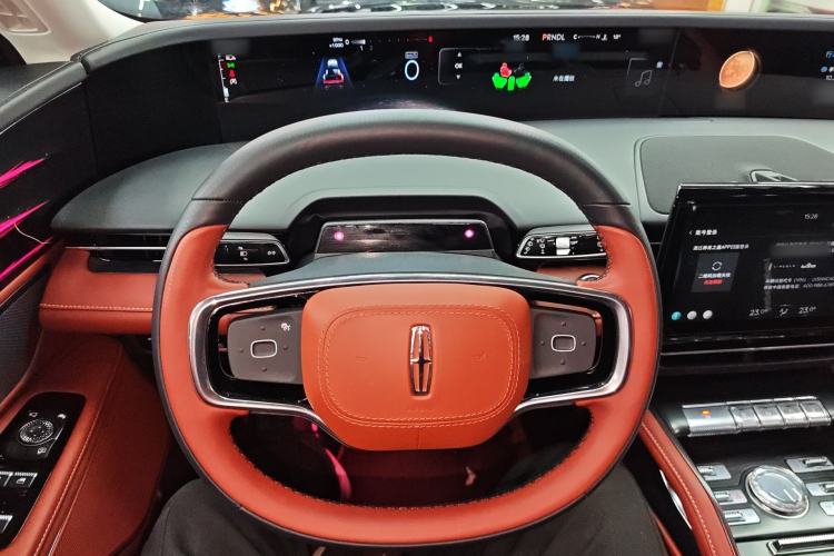 Used Lincoln Nautilus 2023 2.0T All-Wheel-Drive Luxury Edition
