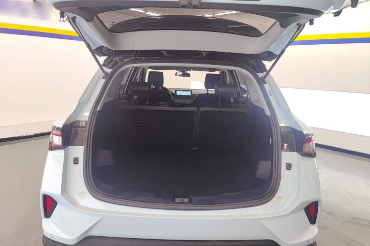 Used Wuling Asta 2022 2.0L DHT Electric-Speed Version