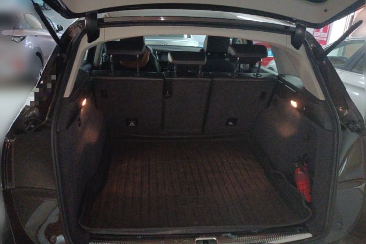 Used Audi Q5 2016 40 TFSI Technology Edition Trunk