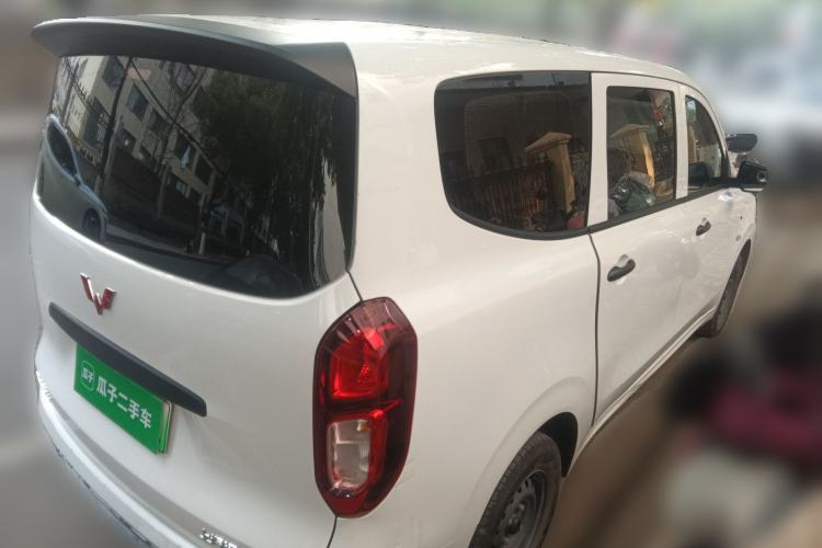 Used Wuling Hongguang New Energy 2024 All-Electric Model 300KM Standard Version
