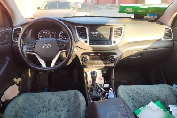 Used Hyundai Tucson 2018 1.6T Dual-Clutch Two-Wheel Drive 15th Anniversary Special Edition