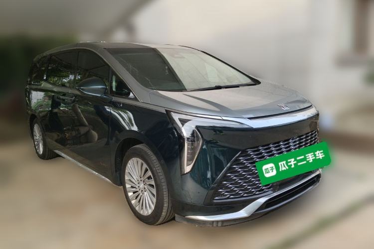 Used Buick Century 2023 2.0T Four-Seat Private Edition Front Right 45 Deg