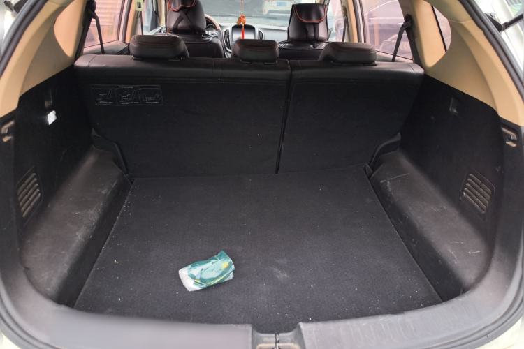 Used Baojun 560 2016 1.8L iAMT Luxury Model Trunk