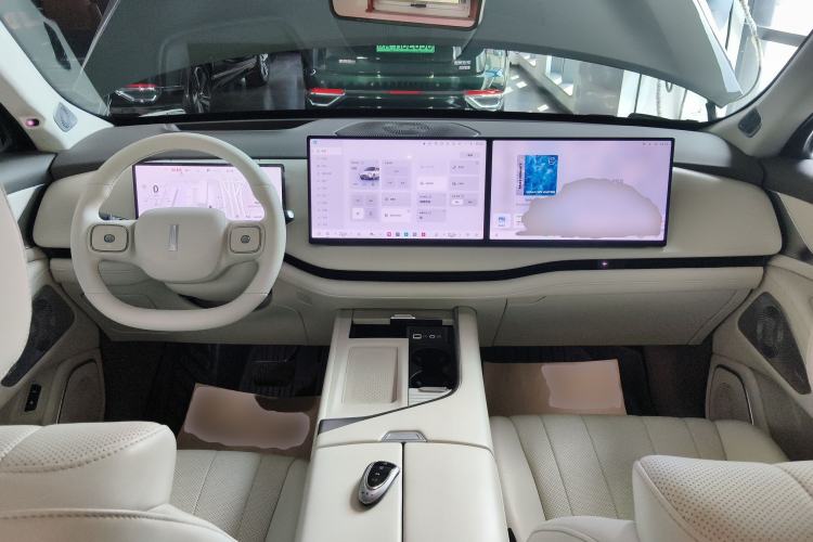 Used Wey Lanshan 2025 Four-Wheel Drive Max
