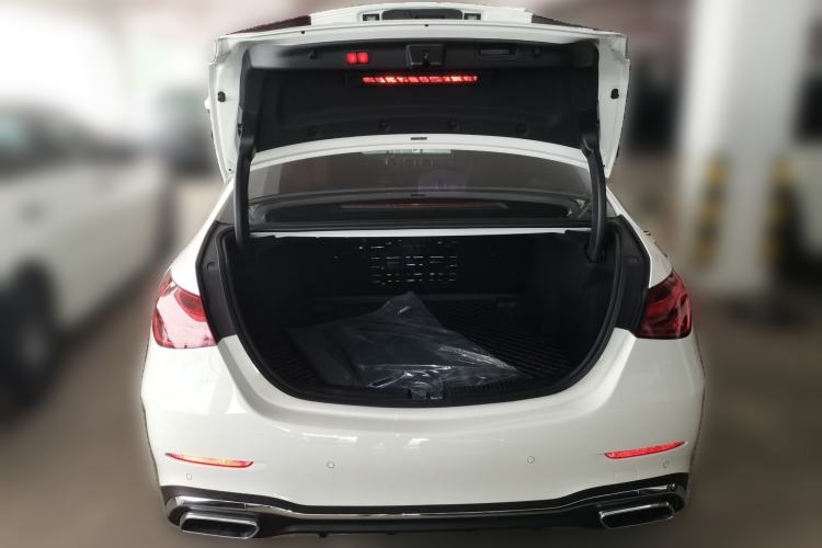 Used Mercedes-Benz C-Class 2024 Second Facelift C 260 L Sport Edition
