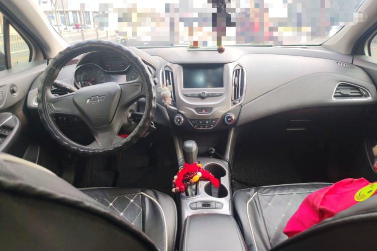 Used Chevrolet Cruze 2018 Redline 320 Automatic Pioneer Edition