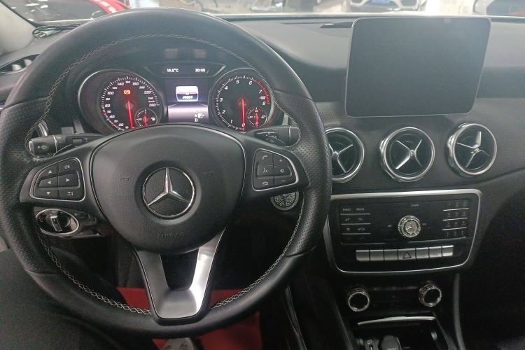 Used Mercedes-Benz GLA 2018 GLA 200 Sport Edition
