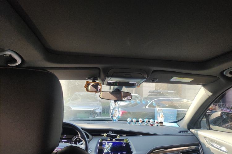 Used Cadillac XT4 2018 28T Two-Wheel Drive Tech Version