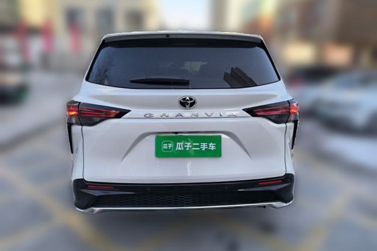 Used Toyota Granvia 2024 2.5L Hybrid Prestige PLUS Four-Wheel Drive Version
