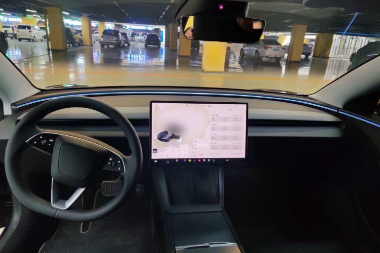 Used Tesla Model 3 2023 Long-Range All-Wheel-Drive Version