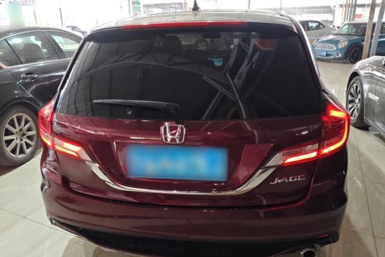 Used Honda Jade 2017 1.8L automatic Comfort version 5 seats Rear