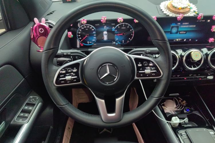 Used Mercedes-Benz GLA 2023 GLA 200
