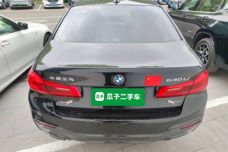 Used BMW 5 Series 2019 Facelifted 530Li Leading Edition M Sport Package
