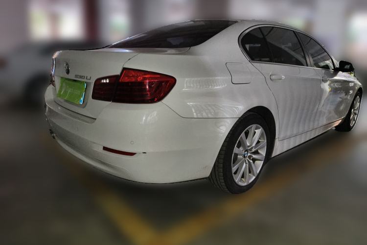 Used BMW 5 Series 2013 530Li Leading Model Rear Right 45 Deg