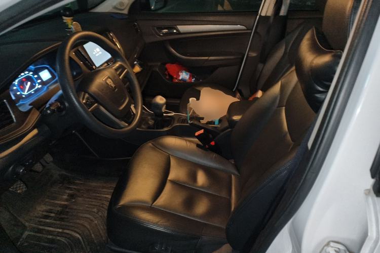 Used Roewe 360 2015 1.5L Manual Luxury Edition