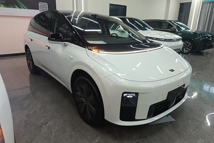 Used Li Auto i8 2025 Model Standard Version
