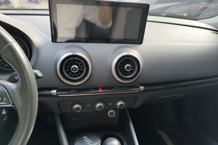 Used Audi A3 2020 Limousine 35 TFSI Fashion Edition China VI Emission Standard