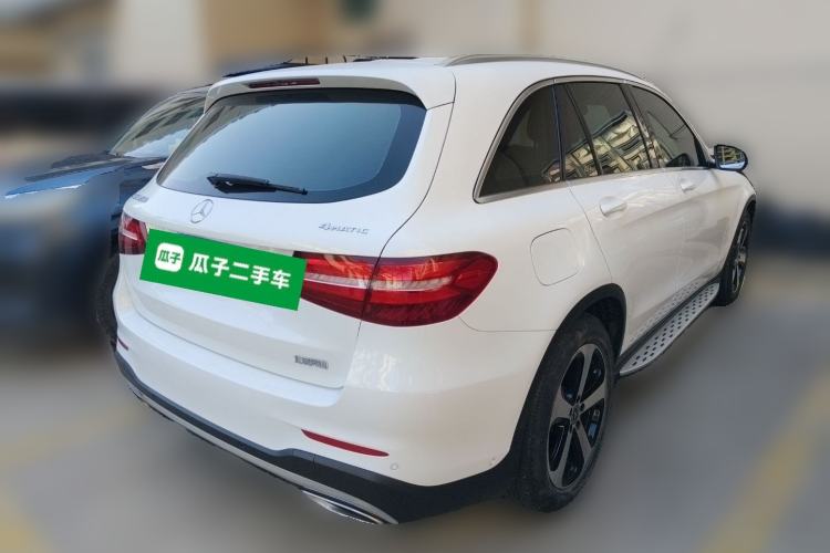 Used Mercedes-Benz GLC 2018 GLC 260 4MATIC Luxury Model
