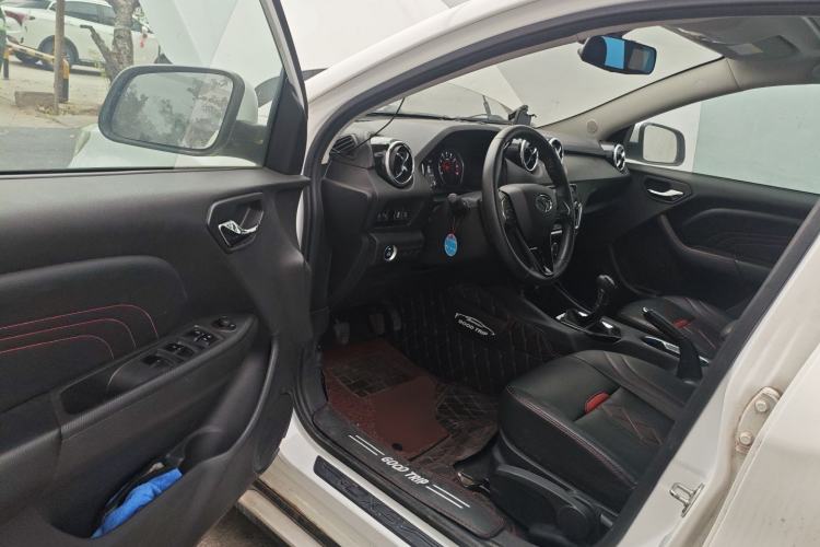 Used Soueast DX3 2018 1.5L Manual Luxury Model