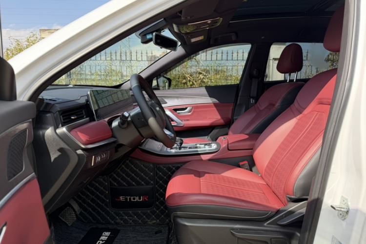 Used JETOUR X70 PLUS 2025 Champion Edition 1.5T DCT Champion PRO 5-Seater