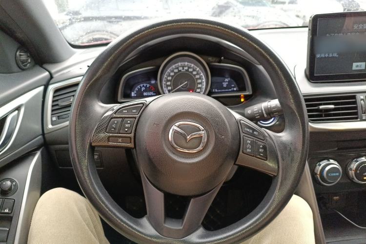 Used Mazda CX-4 2016 2.0L Automatic 2WD Blue Sky Dynamic Edition
