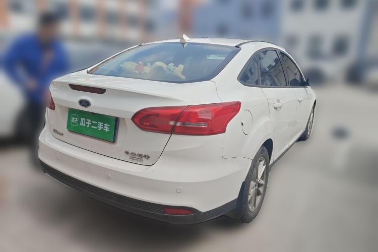 Used Ford Focus 2017 Sedan EcoBoost 125 Automatic Supreme Style SmartDrive Edition