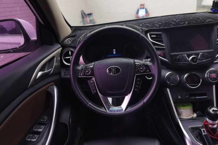 Used BYD Song 2016 GaiShi Edition 1.5TI Manual Elite Model
