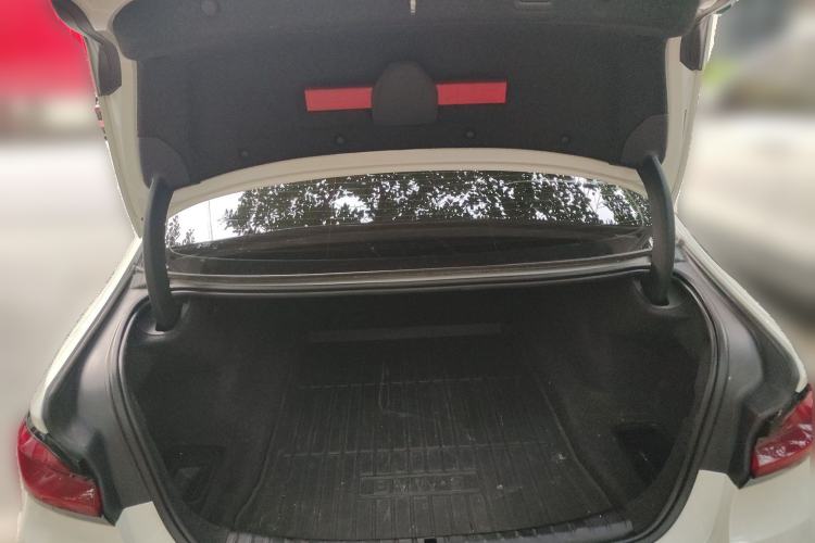 Used BMW 5 Series 2022 Updated 530Li Leading Edition Luxury Package Trunk