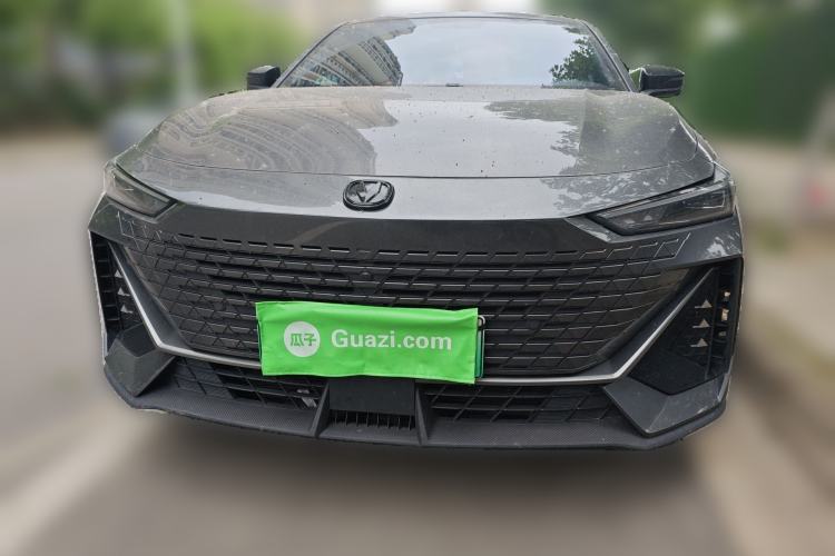 Used CHANGAN UNI-V iDD 2023 ZhiDian iDD 1.5T 113km Smart & Fun Version