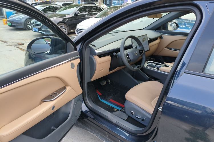 Used ARCFOX Alpha T5 2025 520 PRO
