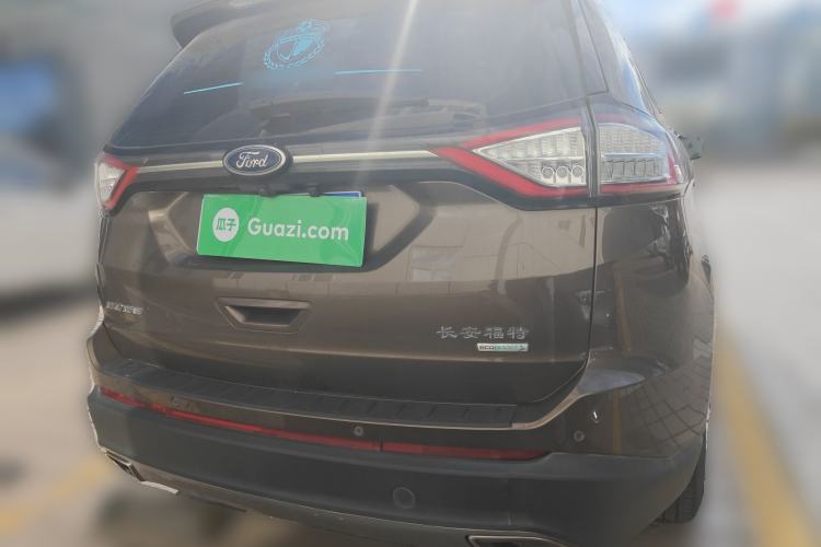 Used Ford Edge 2018 EcoBoost 245 Two-Wheel-Drive Platinum Edition 5 Seats