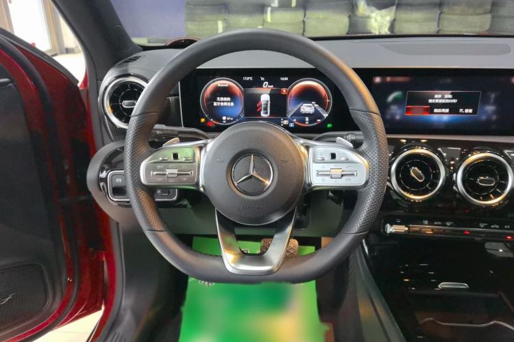 Used Mercedes-Benz A-Class 2019 A 200 L Sport Sedan Steering Wheel