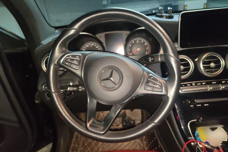 Used Mercedes-Benz GLC Coupe 2019 Facelift GLC 200 4MATIC Coupe SUV
