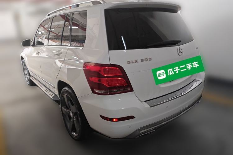 Used Mercedes-Benz GLK-Class 2013 GLK 300 4MATIC Dynamic Sunroof Model