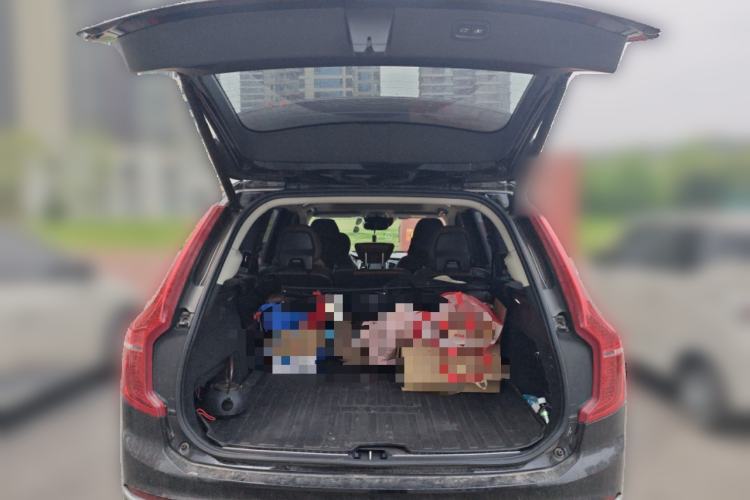 Used Volvo XC90 2019 T6 Prestige 7-Seater China VI Standard Trunk