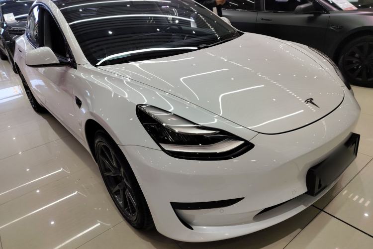 Used Tesla Model 3 2019 Standard Range Rear-Drive Upgraded Version Front Right 45 Deg