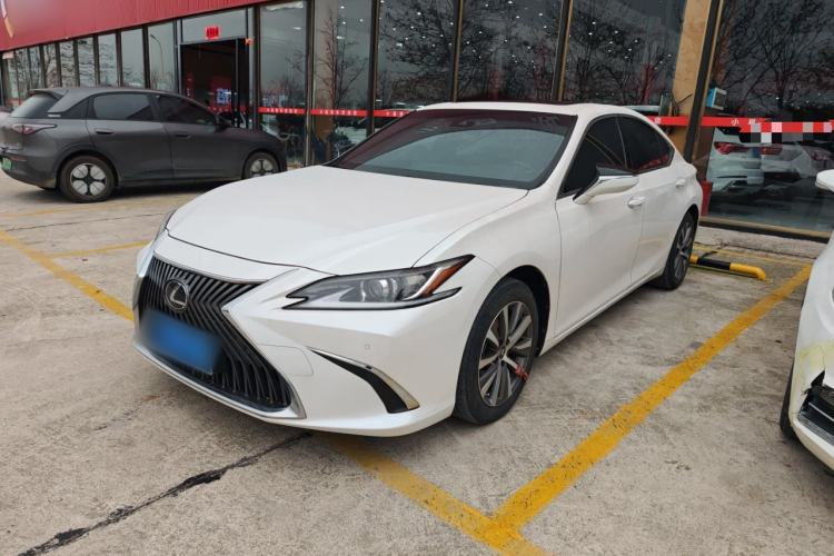 Used Lexus ES 2020 200 Excellence Edition