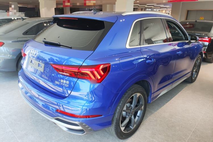 Used Audi Q3 2021 35 TFSI Fashion Dynamic Model