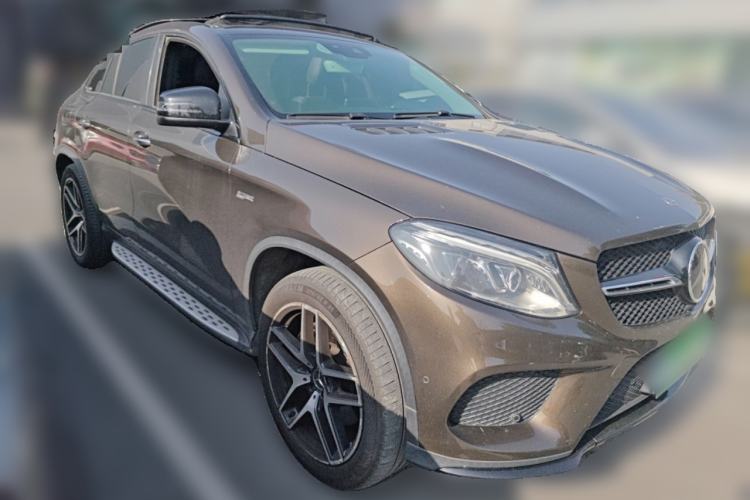 Used Mercedes-Benz GLE Coupe AMG 2017 AMG GLE 43 4MATIC Coupe SUV Front Right 45 Deg